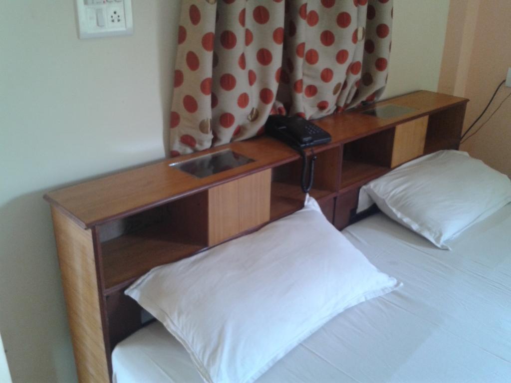 Ancora Beach Resort Baga Exterior foto