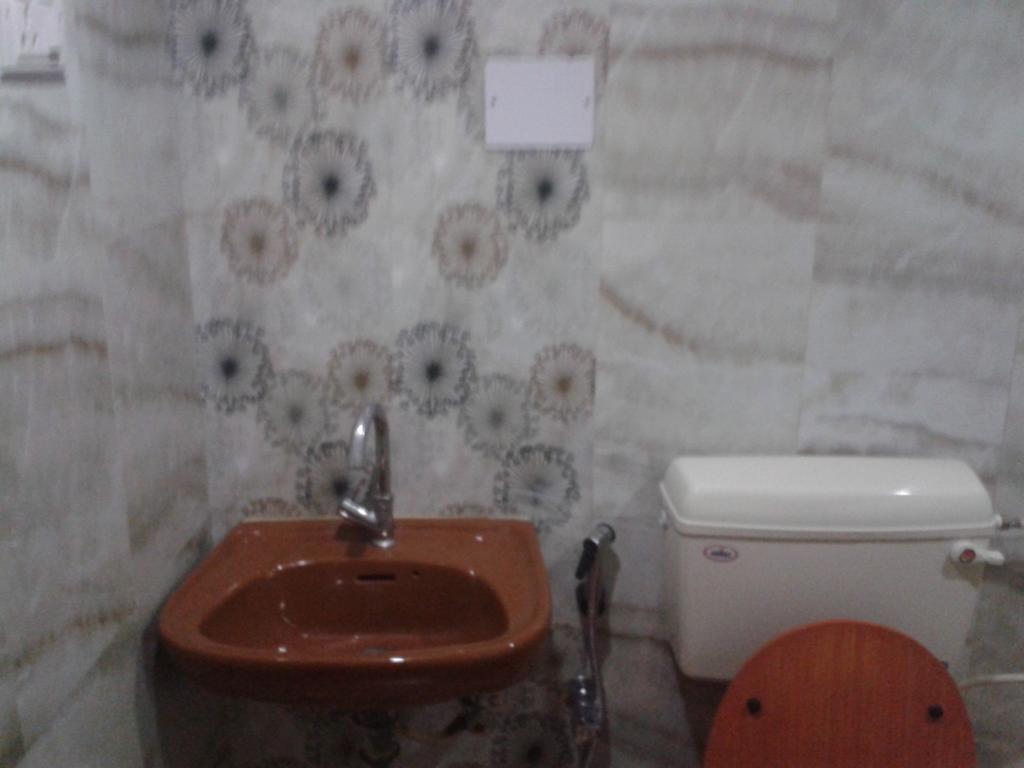 Ancora Beach Resort Baga Exterior foto
